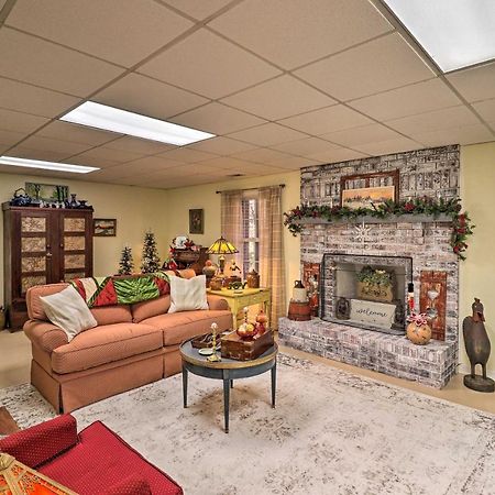 Private Hendersonville Hideaway With Fire Pit! Ngoại thất bức ảnh