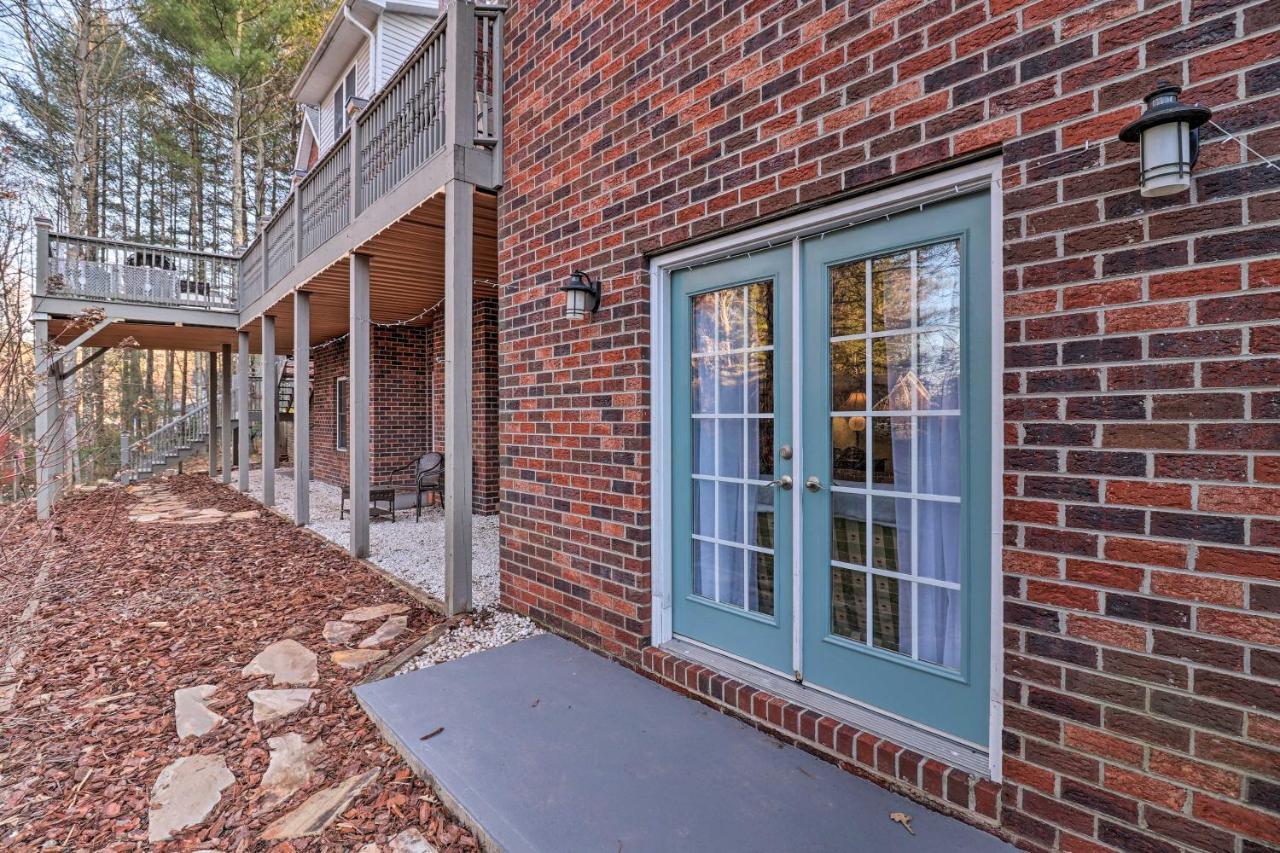 Private Hendersonville Hideaway With Fire Pit! Ngoại thất bức ảnh